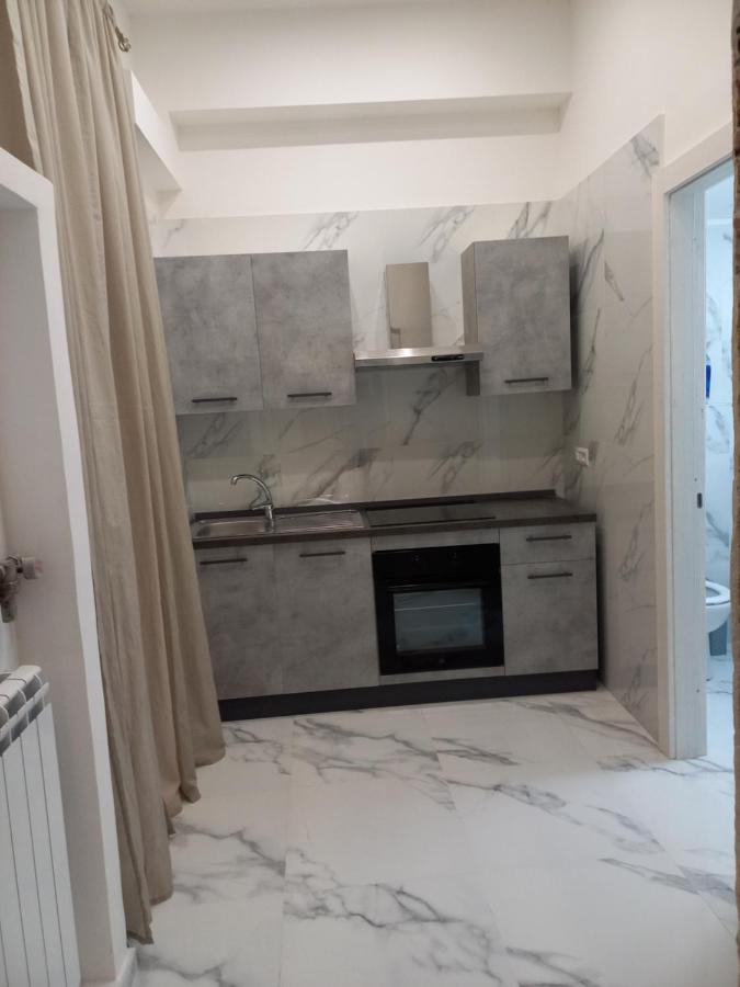 Luisa'S Apartment Наполи Екстериор снимка